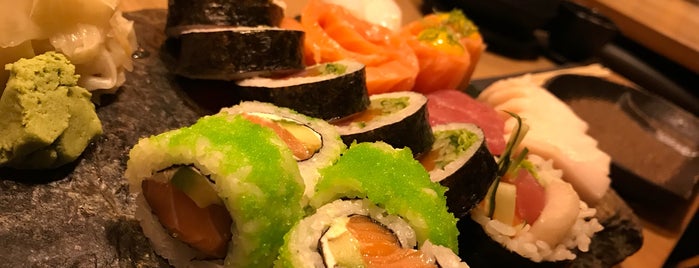 Matii Sushi is one of Viktorさんのお気に入りスポット.