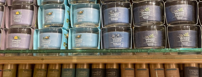 Yankee Candle is one of I Love This Place.