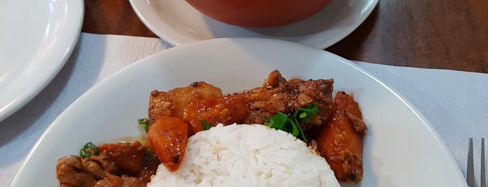 Filipinas Restaurante Oriental is one of Asian.