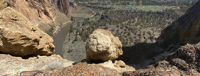 Smith Rock State Park is one of MURICA Road Trip.
