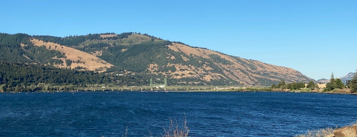 The Hook At Hood River is one of Lieux qui ont plu à Craig.