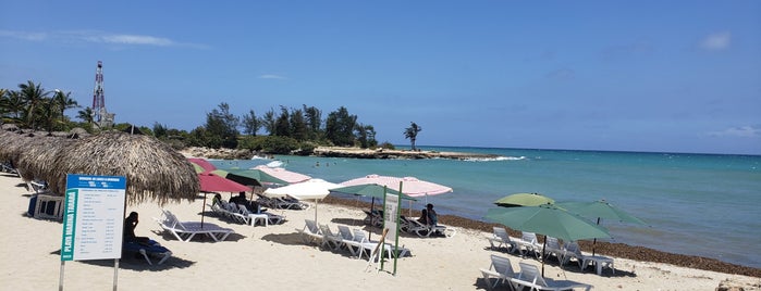 Tarara Beach is one of Cuba.