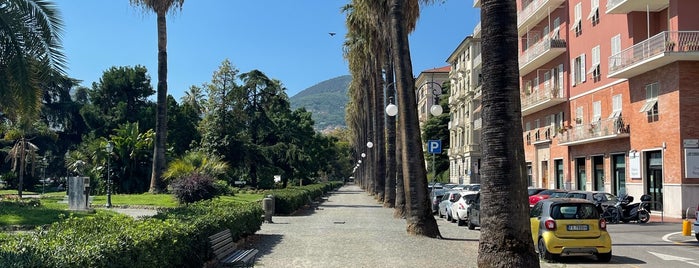 Centro Storico di La Spezia is one of Mediterranian. Море, пляжи.