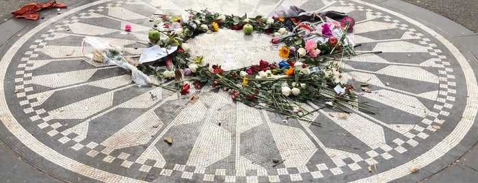 Strawberry Fields is one of Lieux qui ont plu à Marcos.