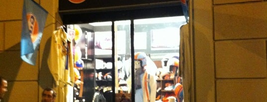 Gulf Fh Store is one of Milan.