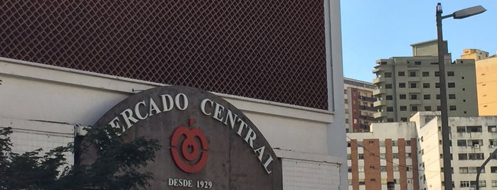 Mercado Central is one of Lugares favoritos de Suzan.