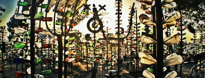 Bottle Tree Ranch is one of California Suggestions.