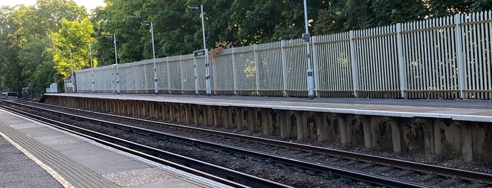 Ewell East Railway Station (EWE) is one of England Rail Stations - Surrey.