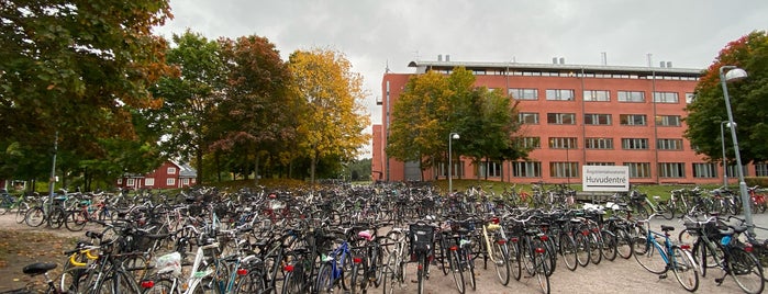 Ångströmlaboratoriet is one of Universitetsbyggnader Uppsala.