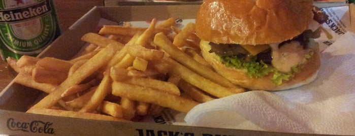 Jack's Burger is one of Irodai napi menü.