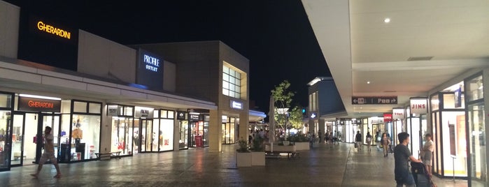 Mitsui Outlet Park is one of Sada'nın Beğendiği Mekanlar.