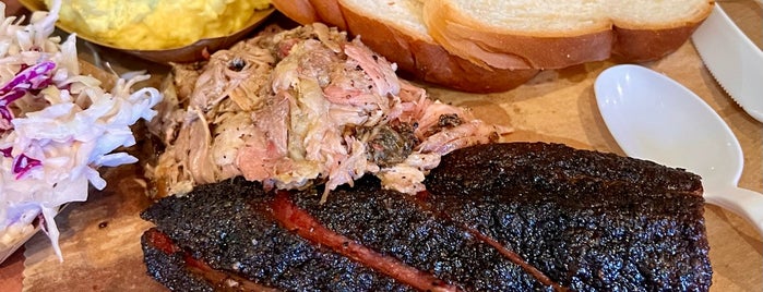 Franklin Barbecue is one of Texas 🇨🇱.