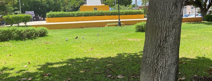 Parque de Mejorada is one of Viaje por Mérida.