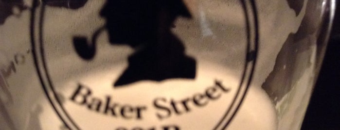 221B Baker Street is one of 高輪.