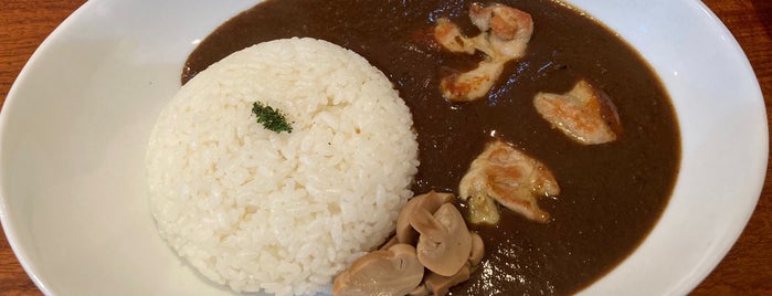 Kasik is one of TOKYO-TOYO-CURRY 3.