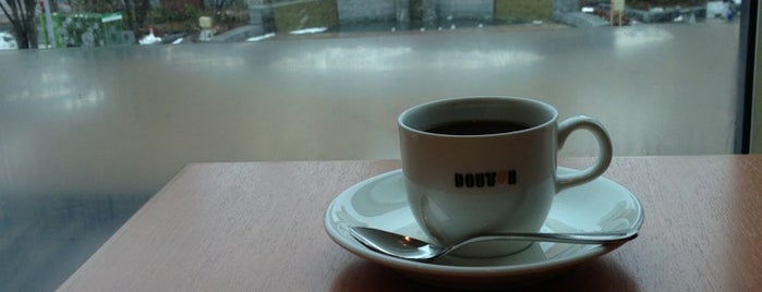 Doutor Coffee Shop is one of Lugares favoritos de Masahiro.