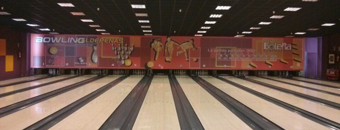 Bowling Valdepeñas is one of สถานที่ที่ Felix ถูกใจ.