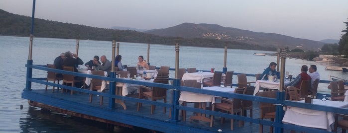 Bargilya Balık Restaurant is one of Posti che sono piaciuti a 🙋🏻Aydan.
