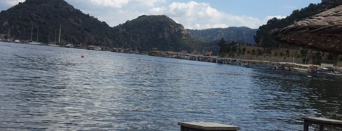 Deniz Kapısı is one of สถานที่ที่ 🙋🏻Aydan ถูกใจ.