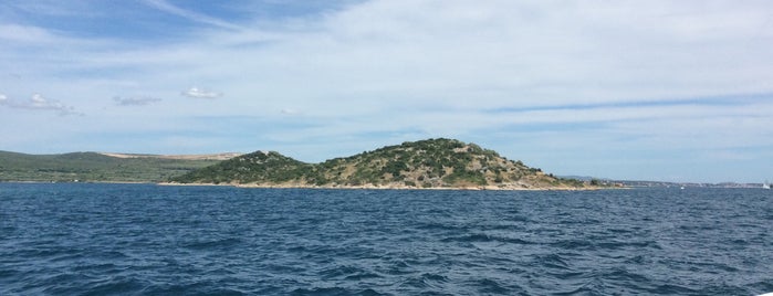 Galešnjak (Lover's Island) is one of Dalmacija.