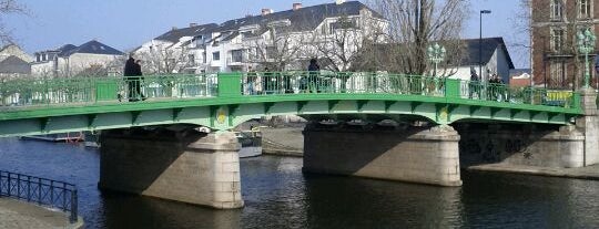 Pont Saint-Mihiel is one of Nantes.