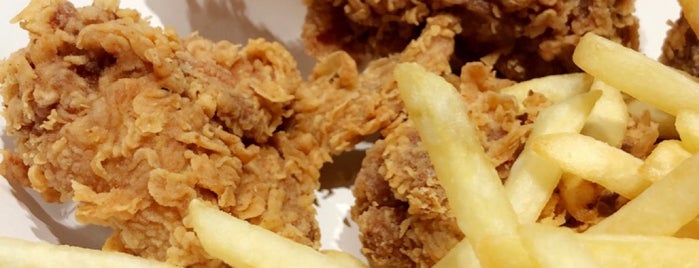 KFC is one of Tempat yang Disukai Alexandra Zankevich ✨.
