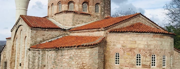 Gazi Süleyman Paşa Camii (Küçük Ayasofya) is one of İğneada.