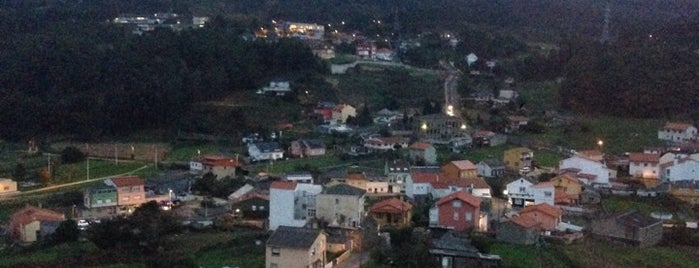Novo Mesoiro is one of Barrios na Coruña.