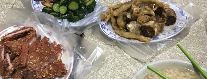車頭鹹粥 is one of Food.