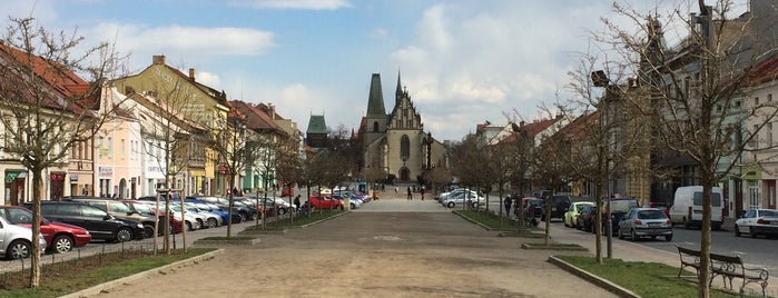 Husovo náměstí is one of Lieux qui ont plu à Jan.