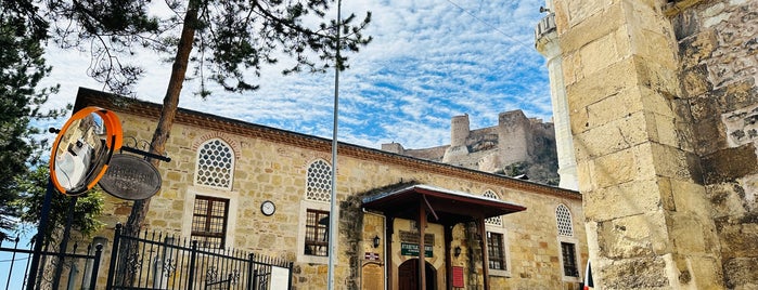 Atabeygazi Camii is one of Lieux qui ont plu à Yusuf Kaan.