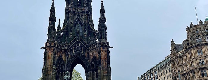 Old Town is one of Edinburgh/ Scotland 🏴󠁧󠁢󠁳󠁣󠁴󠁿.