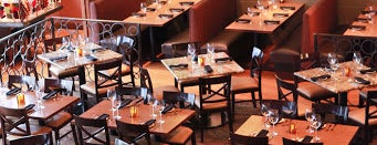 Stone Creek Dining is one of Lugares favoritos de Michael.