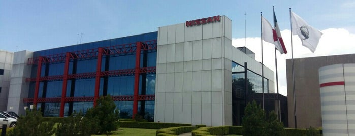 Nissan Technical Center North America is one of Orte, die Enrique gefallen.