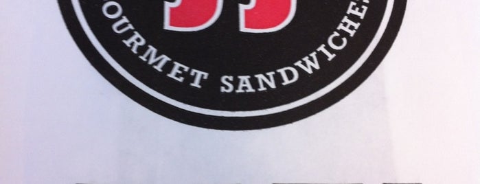 Jimmy John's is one of Duaneさんのお気に入りスポット.
