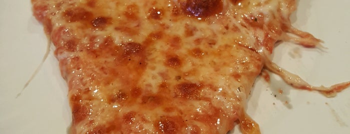 Pizza Pasta & Things is one of Posti che sono piaciuti a Maria.