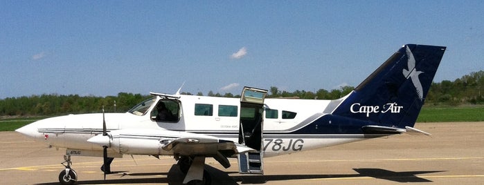 Williamson County Regional Airport (MWA) is one of Dwayne's Airports Stops.