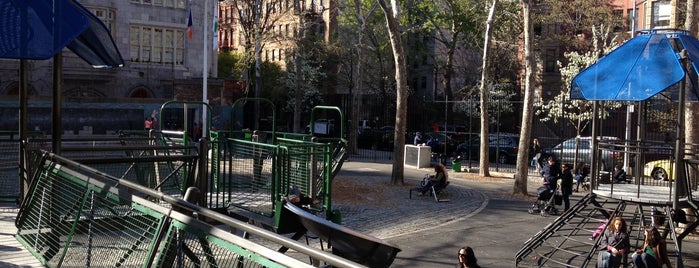 Playground 89 is one of Monkey Bars (NY).