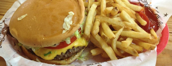 Longhorn Cafe is one of The 15 Best Places for Cheeseburgers in San Antonio.