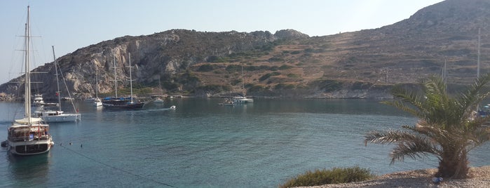 Knidos Antik Kenti is one of สถานที่ที่ Zeynep ถูกใจ.