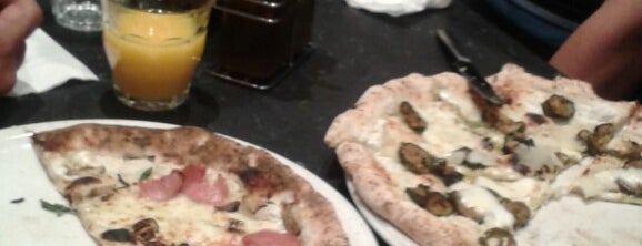 Franco Manca is one of England (insert something witty here).