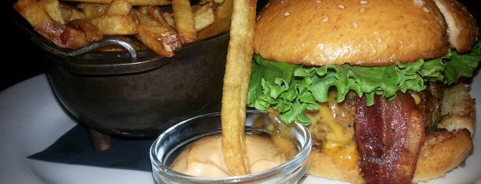 Roaring Fork is one of PHX Burgers in The Valley.