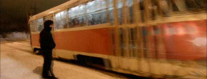 Трамвайна станція «Семена Скляренка» is one of Lieux qui ont plu à Кирилл.