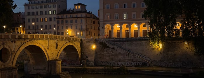 Ponte Sisto is one of Rom.