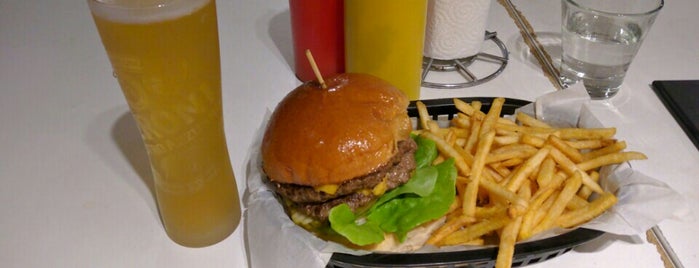 Burger Bro? is one of Gespeicherte Orte von Duncan.