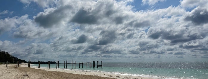 Taino Beach is one of Freeport, Bahamas.