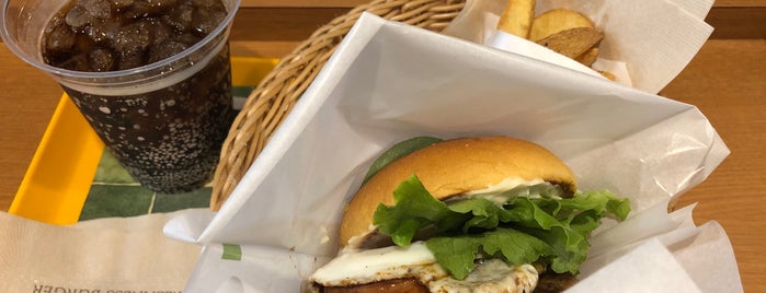 フレッシュネスバーガー is one of I Love FRESHNESS BURGER !.