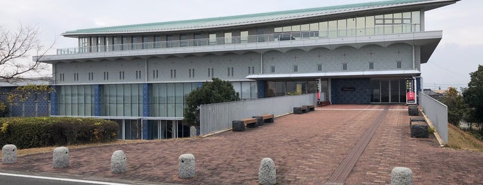 Sano Tsunetami and the Mietsu Naval Dock History Museum is one of 観光6.