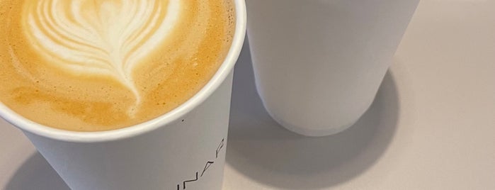 Coffee Lunar is one of 🇨🇦 (Toronto • Cafés).