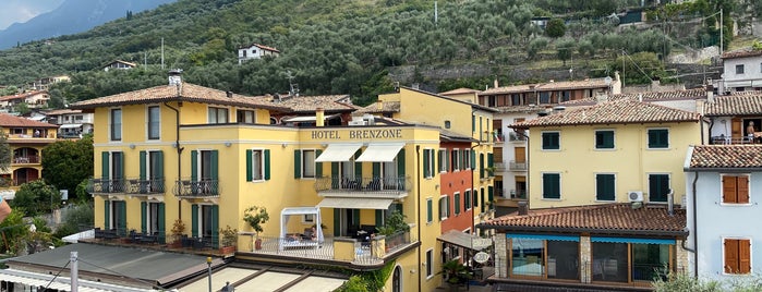 Hotel Brenzone is one of Gardasee.